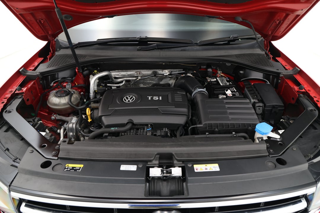 2022 Volkswagen Tiguan Allspace 162tsi Adventure, Automatic, 96185 km, Open Bonnet (Engine)