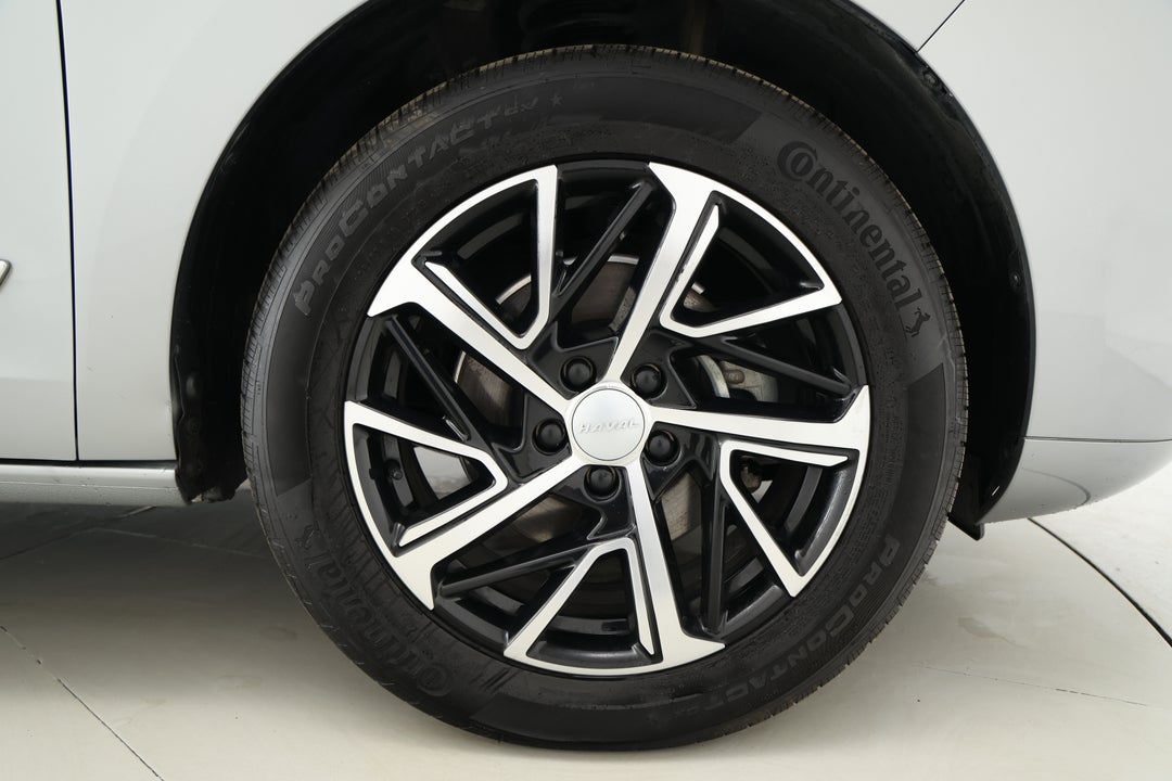 2022 GWM Haval Jolion Ultra, Automatic, 84598 km, Right Front Wheel