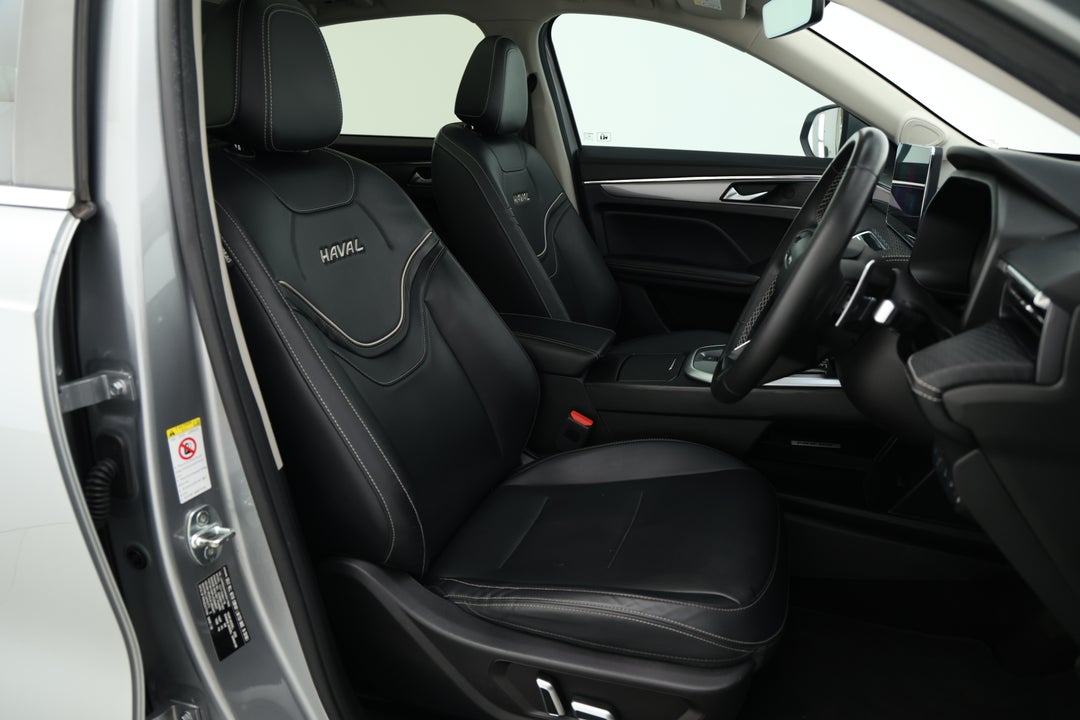 2022 GWM Haval Jolion Ultra, Automatic, 84598 km, Right Side Front Door Cabin View
