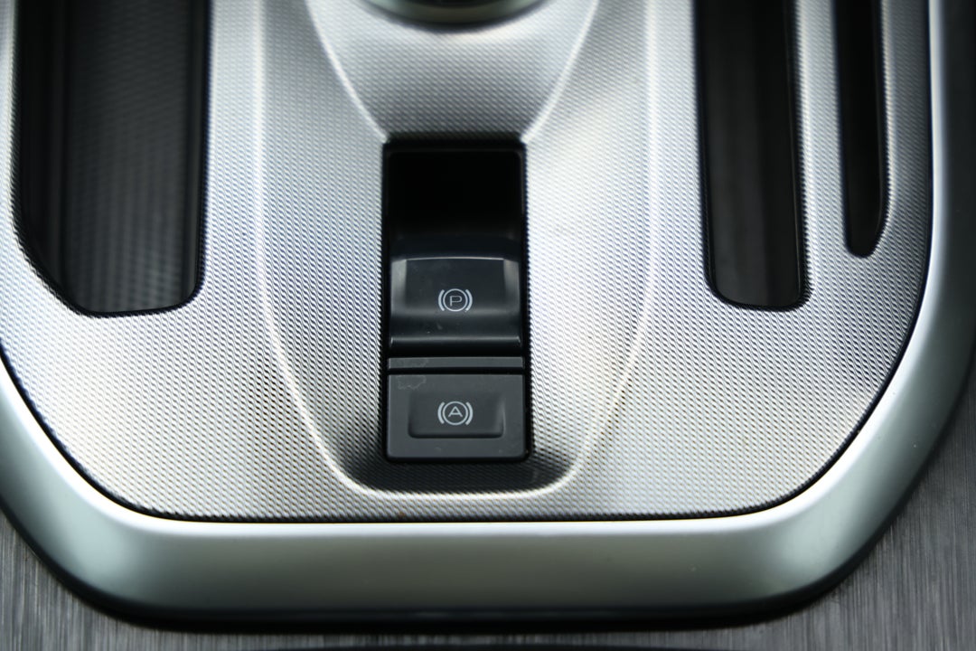 2022 GWM Haval Jolion Ultra, Automatic, 84598 km, Handbrake