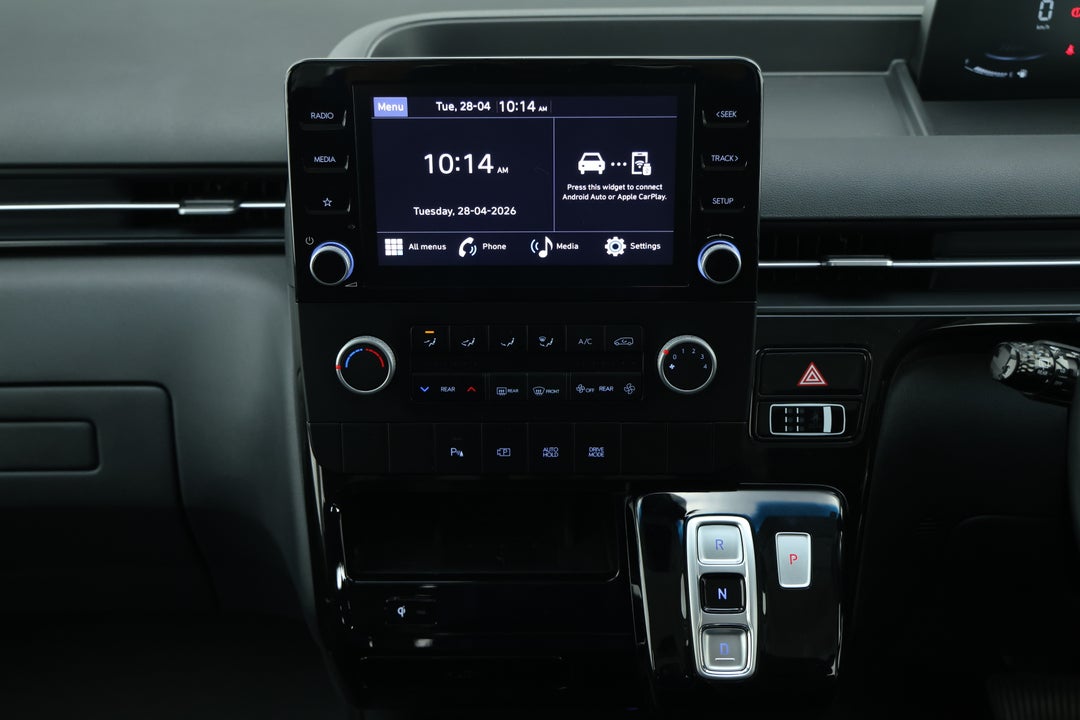 2024 Hyundai Staria Staria, Automatic, 47338 km, Center Console