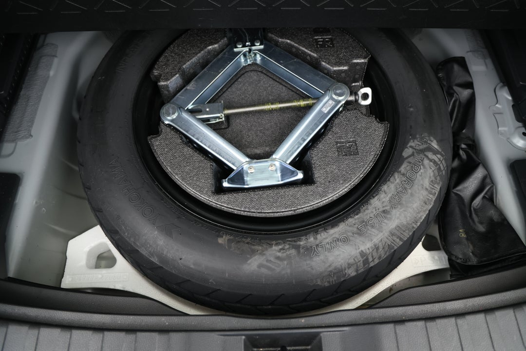 2021 Toyota RAV4 Cruiser (AWD) Hybrid, Automatic, 34744 km, Spare Wheel