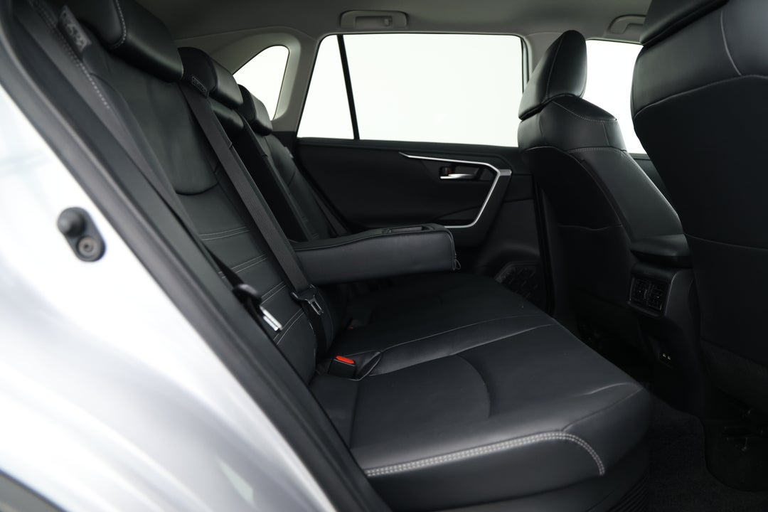 2021 Toyota RAV4 Cruiser (AWD) Hybrid, Automatic, 34744 km, Right Side Rear Door Cabin View