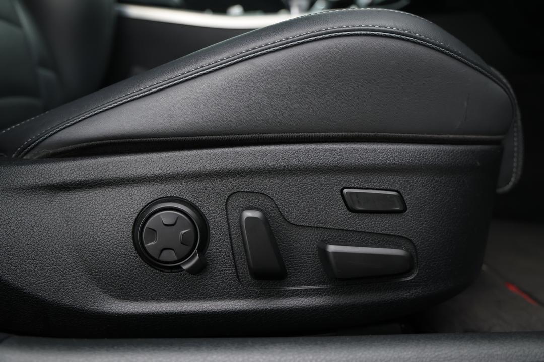 2022 Kia Stinger Gt (black Leather), Automatic, 44034 km, Drivers Side Adjustment Panel