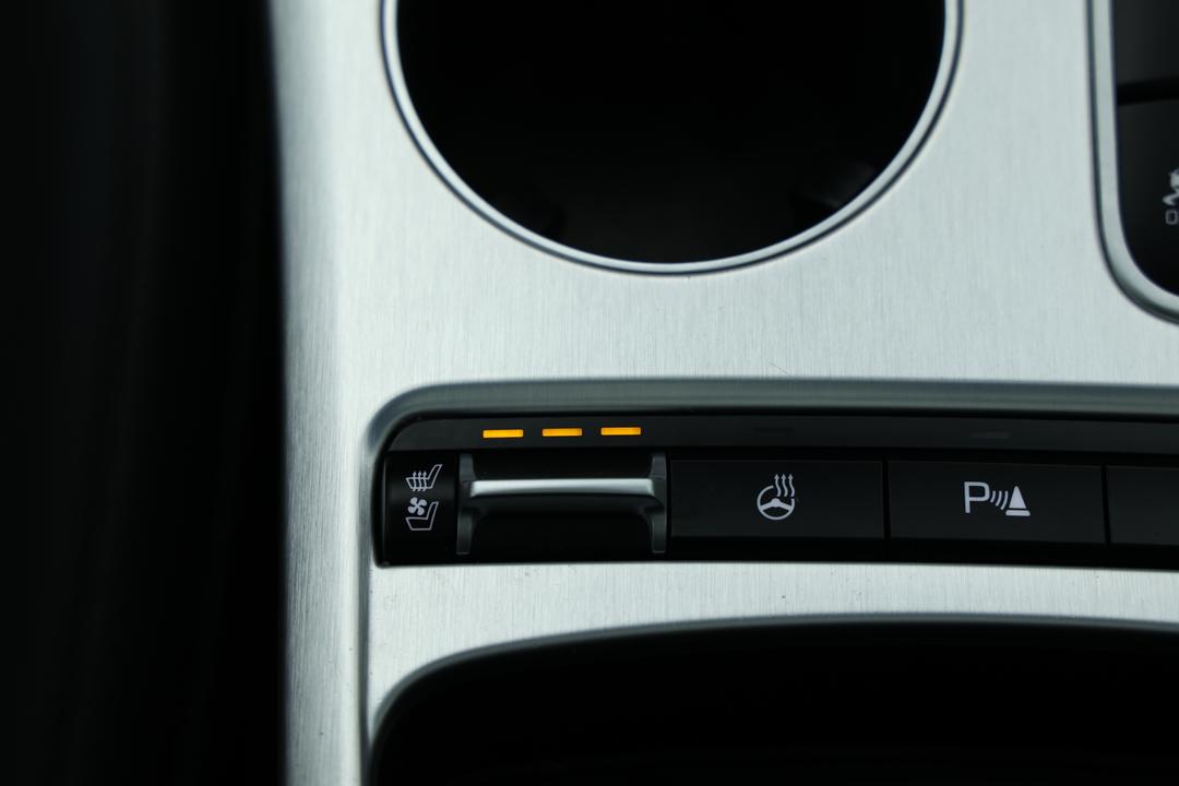 2022 Kia Stinger Gt (black Leather), Automatic, 44034 km, Ventilated Seats