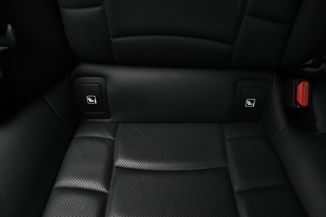 2022 Kia Stinger Gt (black Leather), Automatic, 44034 km, Child Seat Anchor Points
