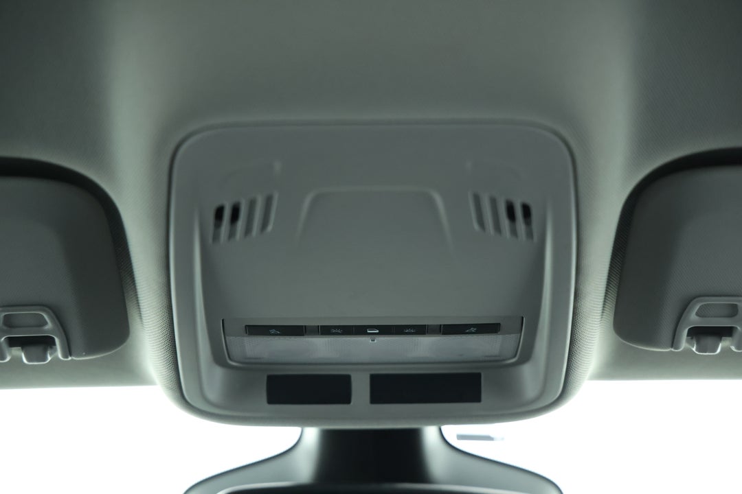 2017 Holden Astra Rs, Manual, 103084 km, On-Roof Controls/Sunglass holder