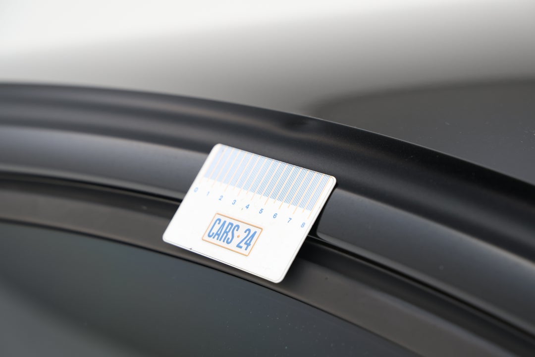 2017 Holden Astra Rs, Manual, 103084 km, Roof Dent