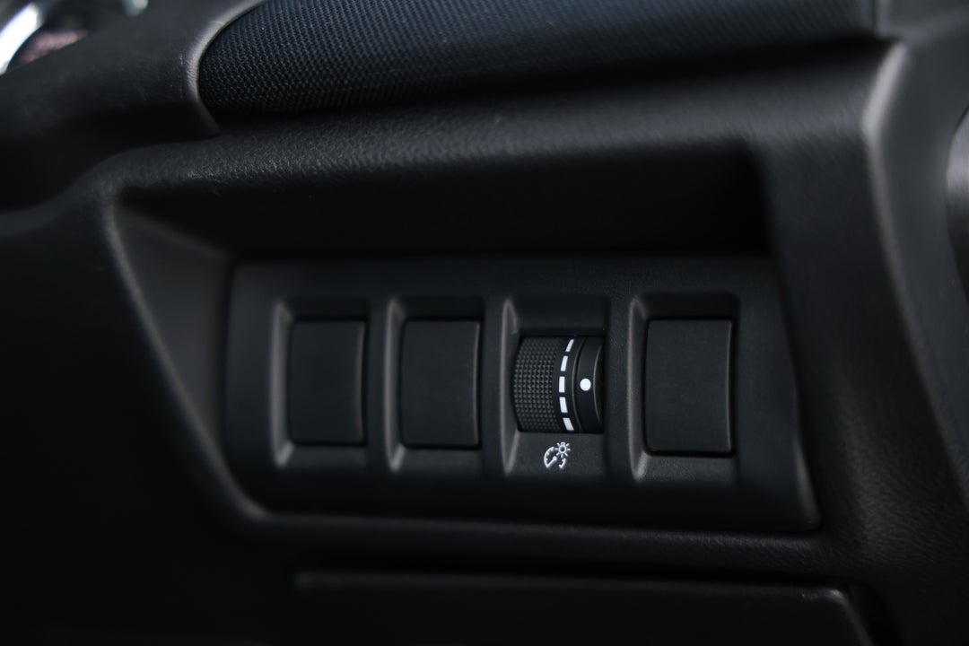 2021 Subaru Outback AWD, Automatic, 53630 km, Utility Switches/Buttons