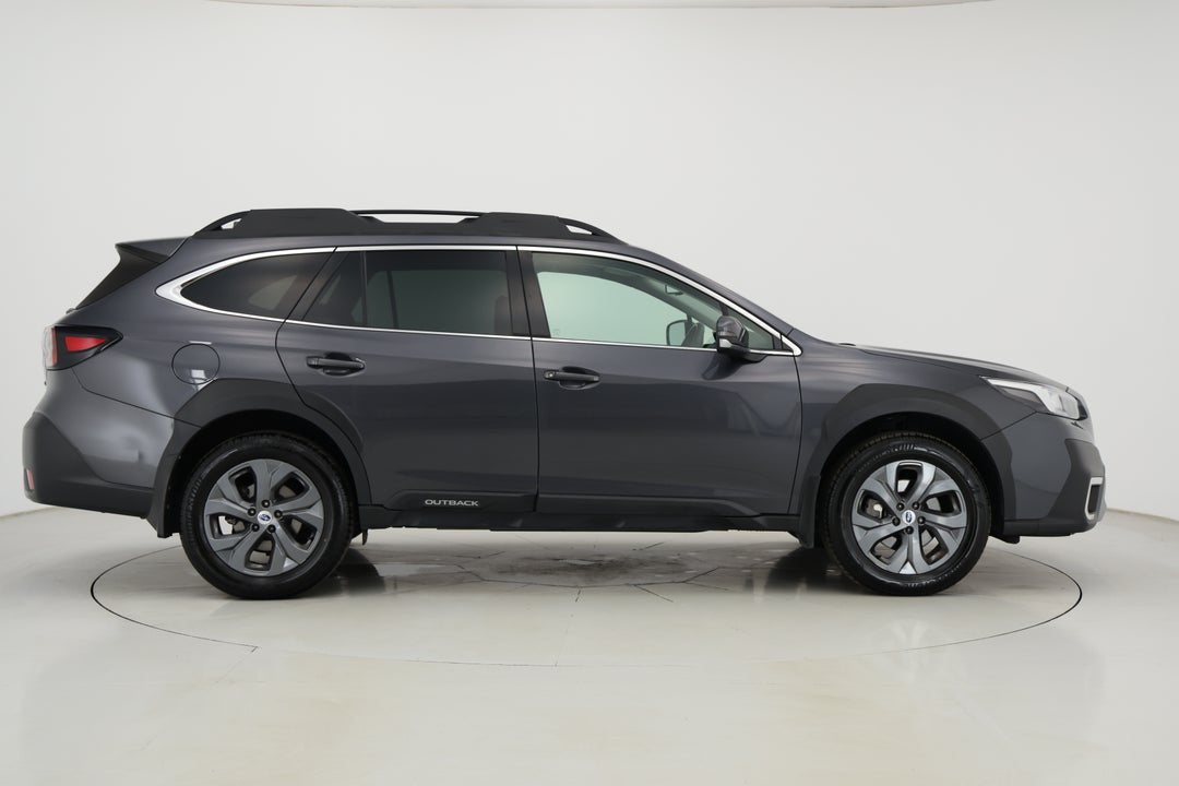 2021 Subaru Outback AWD, Automatic, 53630 km, Right Side View