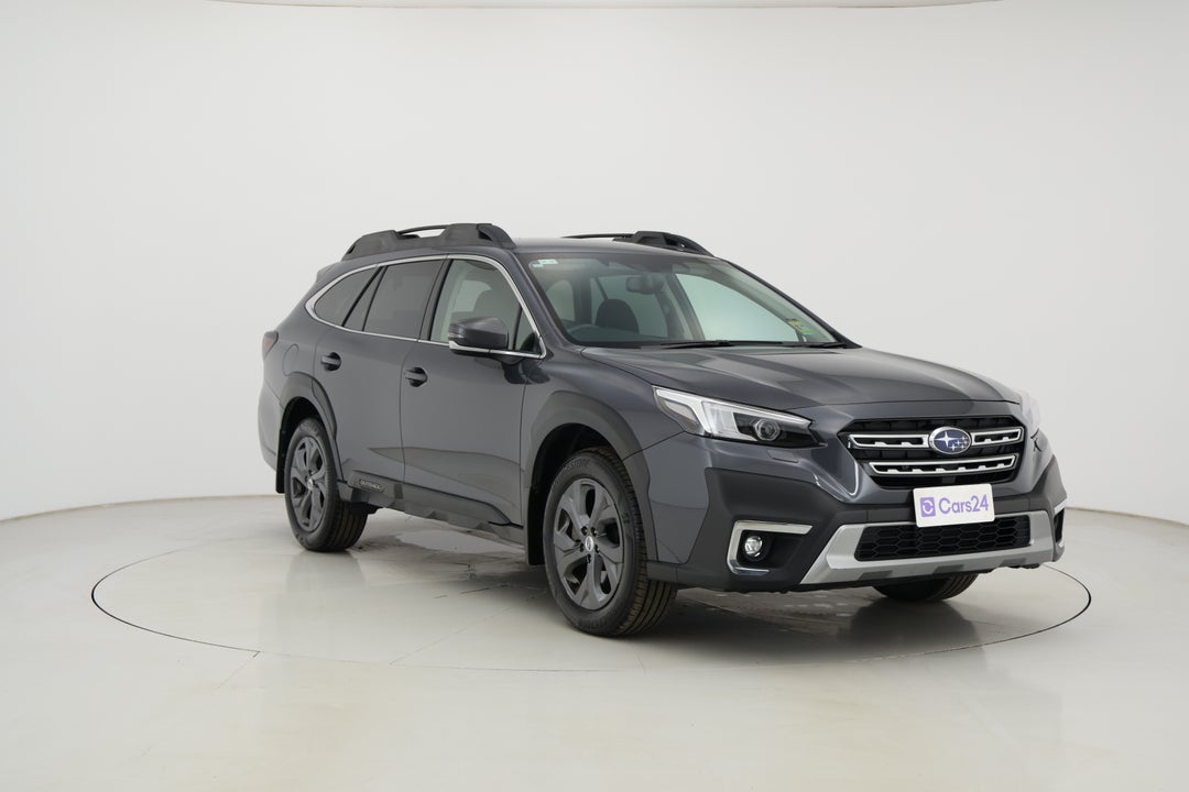 2021 Subaru Outback AWD, Automatic, 53630 km, Right Front Diagonal (45- Degree) View