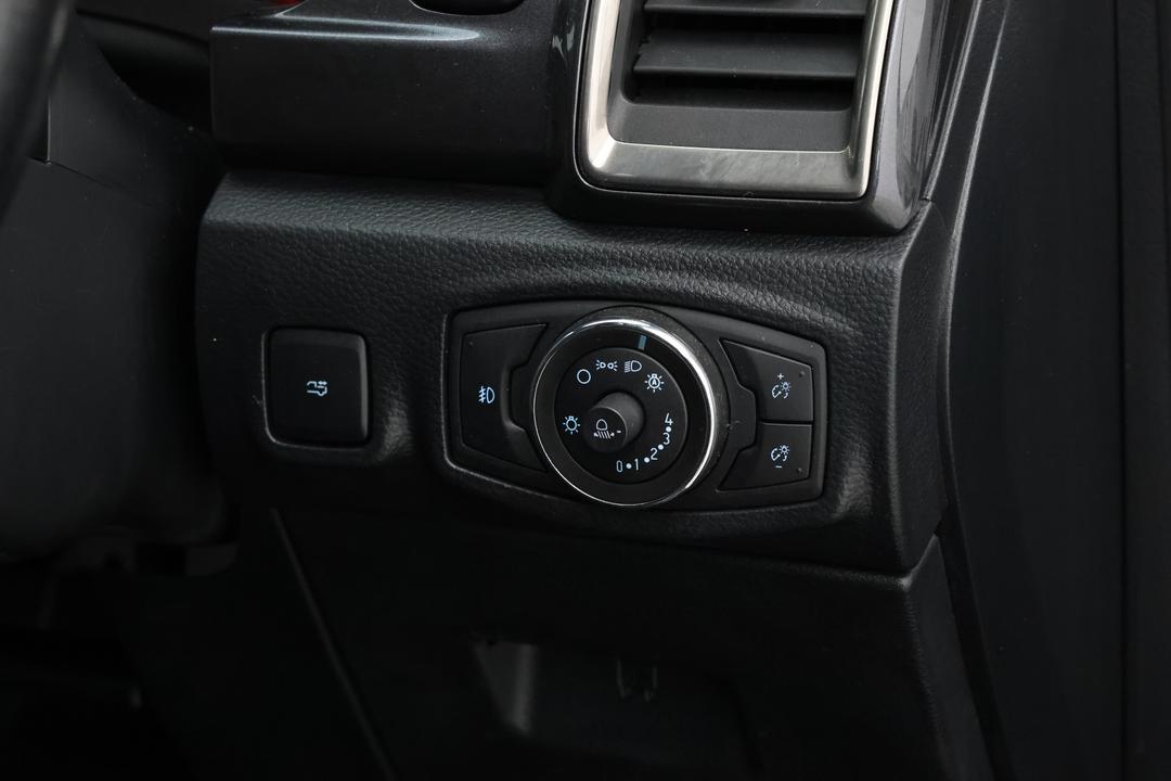 2021 Ford Ranger Wildtrak 3.2 (4x4), Automatic, 69038 km, Utility Switches/Buttons