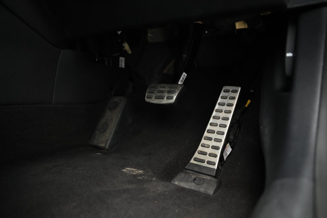 2019 Kia Optima Gt Nav (black Leather), Automatic, 91110 km, Pedals and Footmat