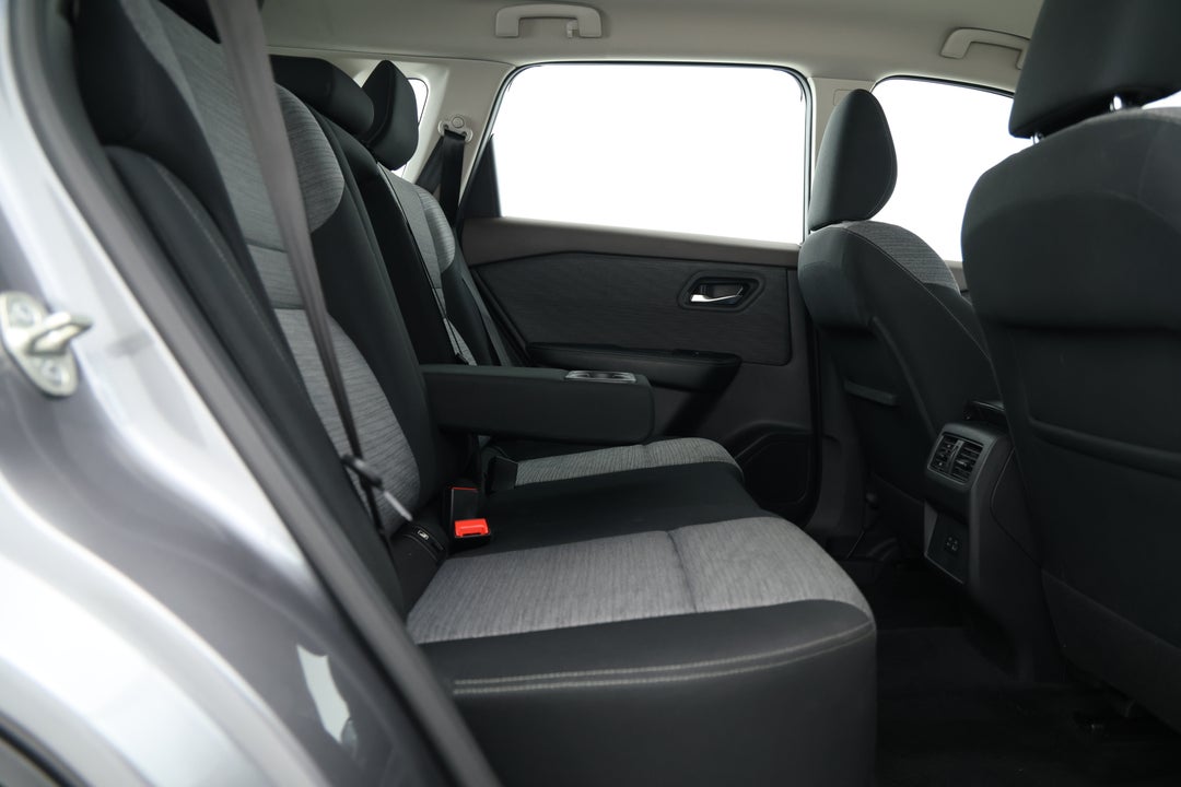 2024 Nissan X-trail St (2WD), Automatic, 53507 km, Right Side Rear Door Cabin View