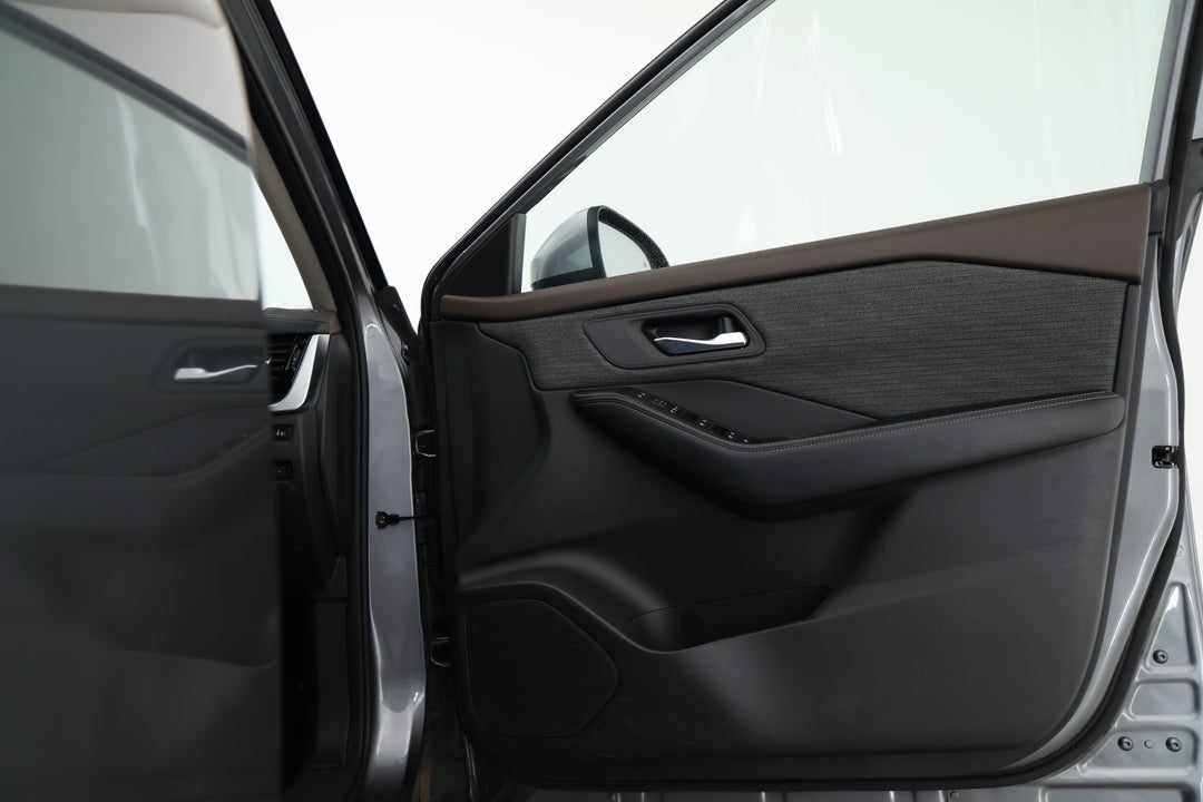 2024 Nissan X-trail St (2WD), Automatic, 53507 km, Speaker View