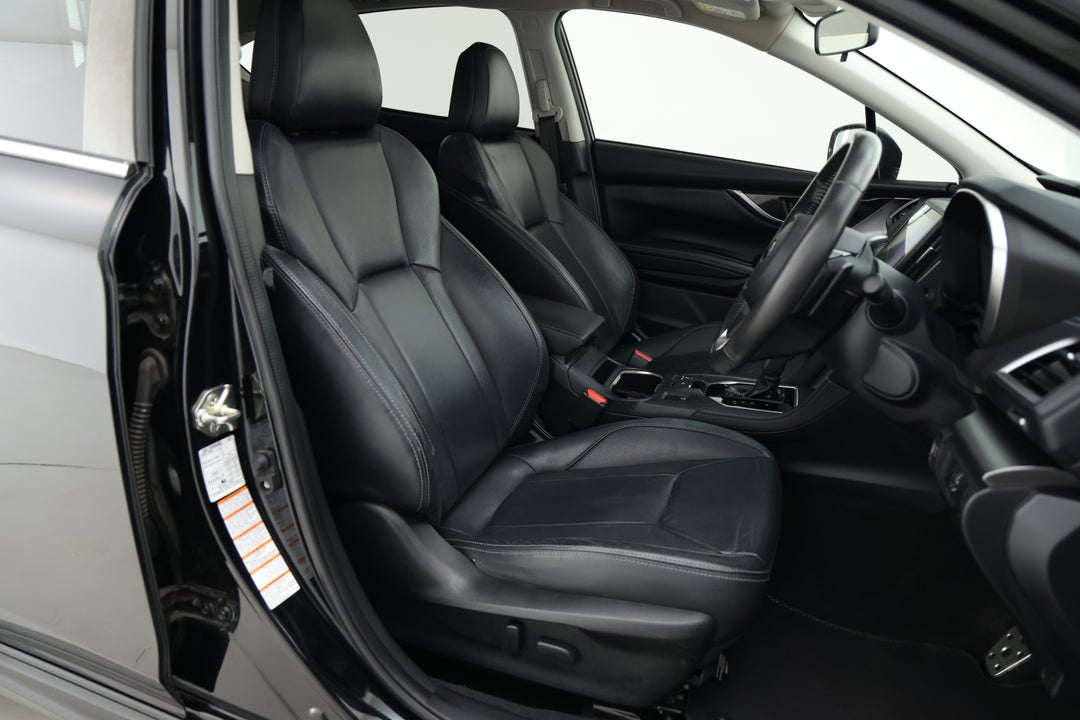 2019 Subaru Impreza 2.0i-s (AWD), Automatic, 67934 km, Right Side Front Door Cabin View