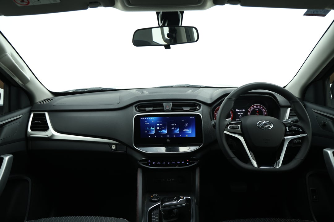 2023 LDV T60 Max Pro (4x4), Automatic, 52902 km, Dashboard View