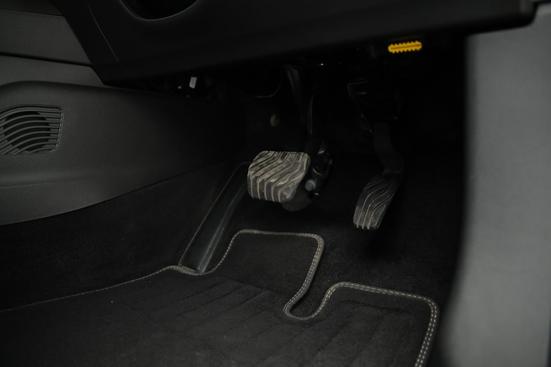 2022 Renault Arkana Intens, Automatic, 42518 km, Pedals and Footmat