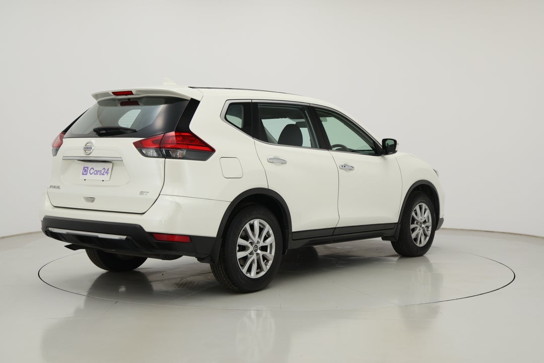 2017 Nissan X-trail St (FWD), Automatic, 134407 km, Right Back Diagonal (45- Degree) View