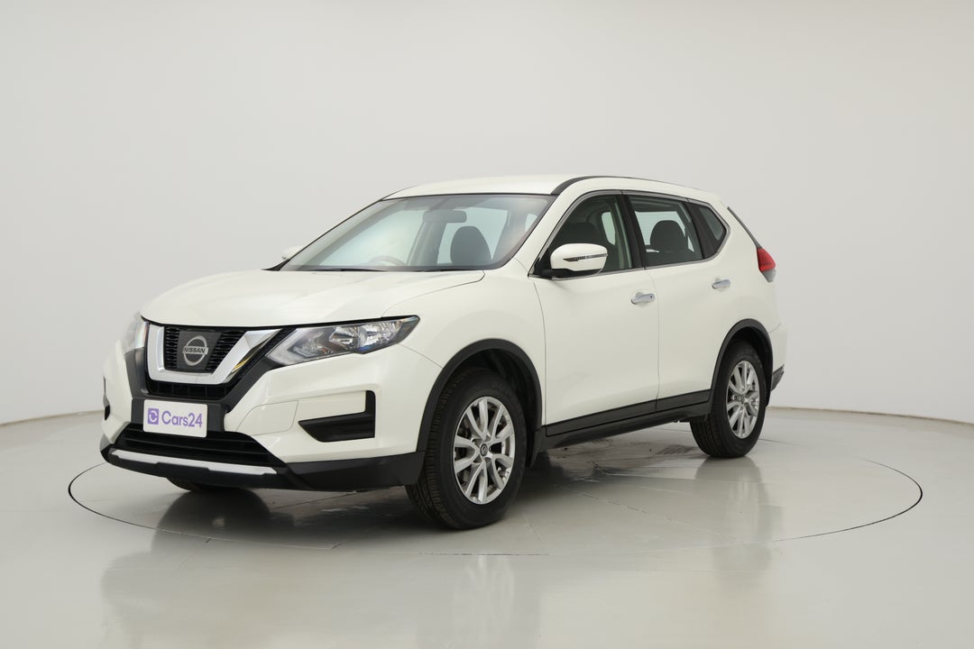 2017 Nissan X-trail St (FWD), Automatic, 134407 km, Left Front Diagonal (45- Degree) View