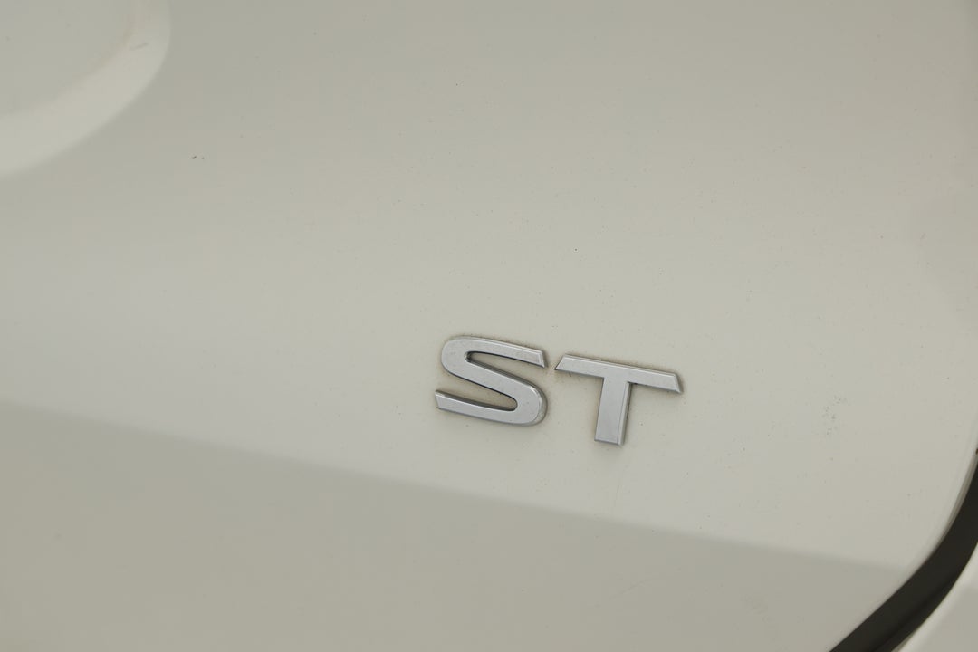 2017 Nissan X-trail St (FWD), Automatic, 134407 km, Badge (Boot Right Side)