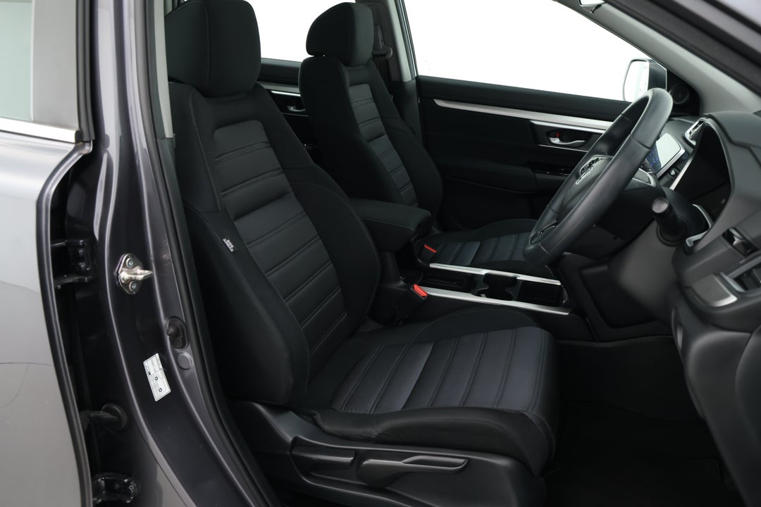 2021 Honda CR-V Vti (2WD) 5 Seats, Automatic, 44030 km, Right Side Front Door Cabin View