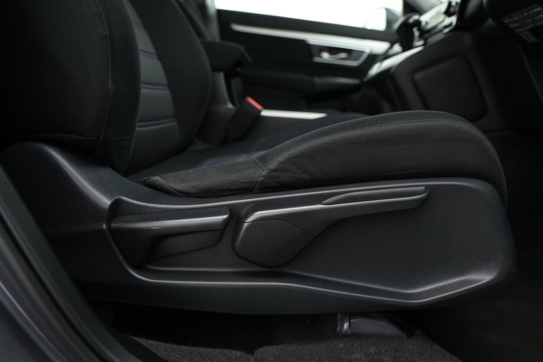 2021 Honda CR-V Vti (2WD) 5 Seats, Automatic, 44030 km, Drivers Side Adjustment Panel