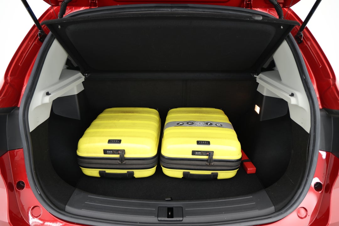2022 MG ZS Excite, Automatic, 28191 km, Boot Inside View with Luggage