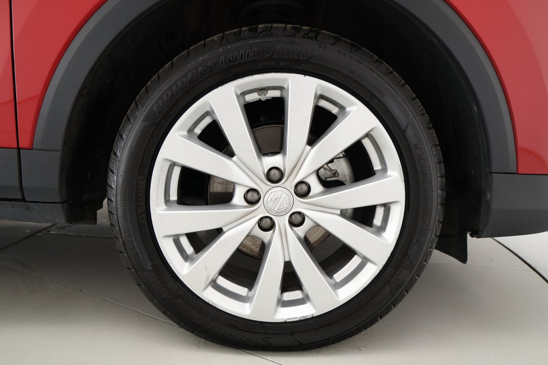 2022 MG ZS Excite, Automatic, 28191 km, Right Front Wheel