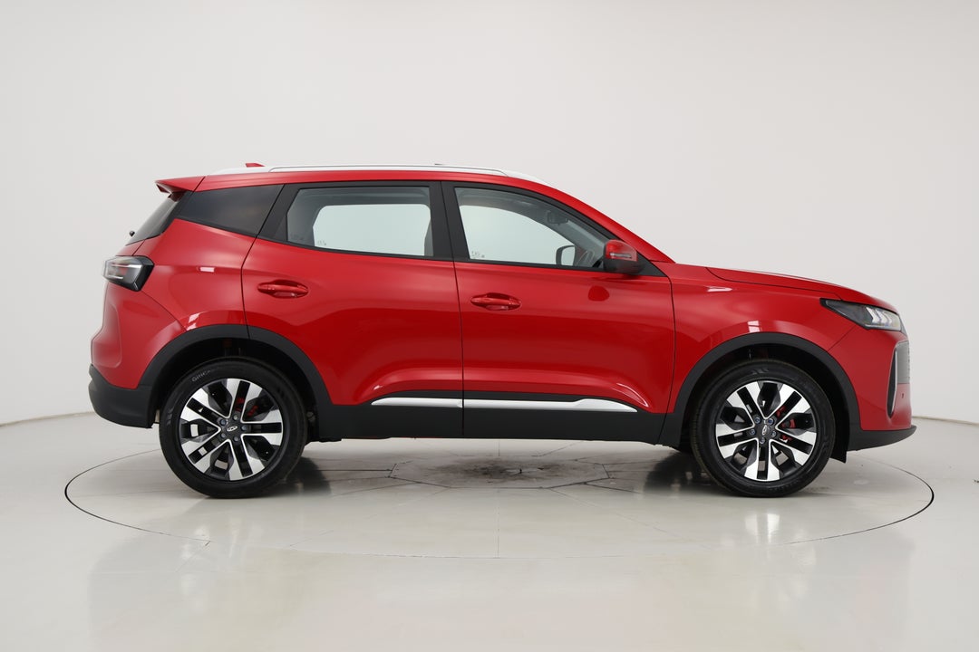 2025 Chery Tiggo 4 Pro Ultimate, Automatic, 4986 km, Right Side View