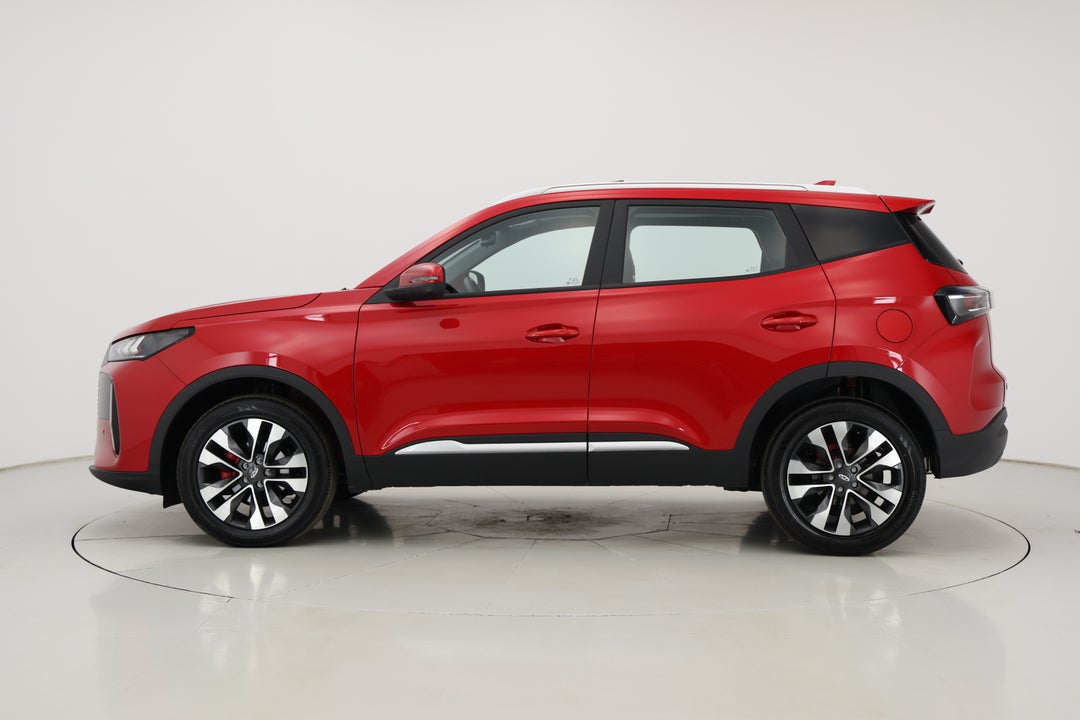 2025 Chery Tiggo 4 Pro Ultimate, Automatic, 4986 km, Left Side View