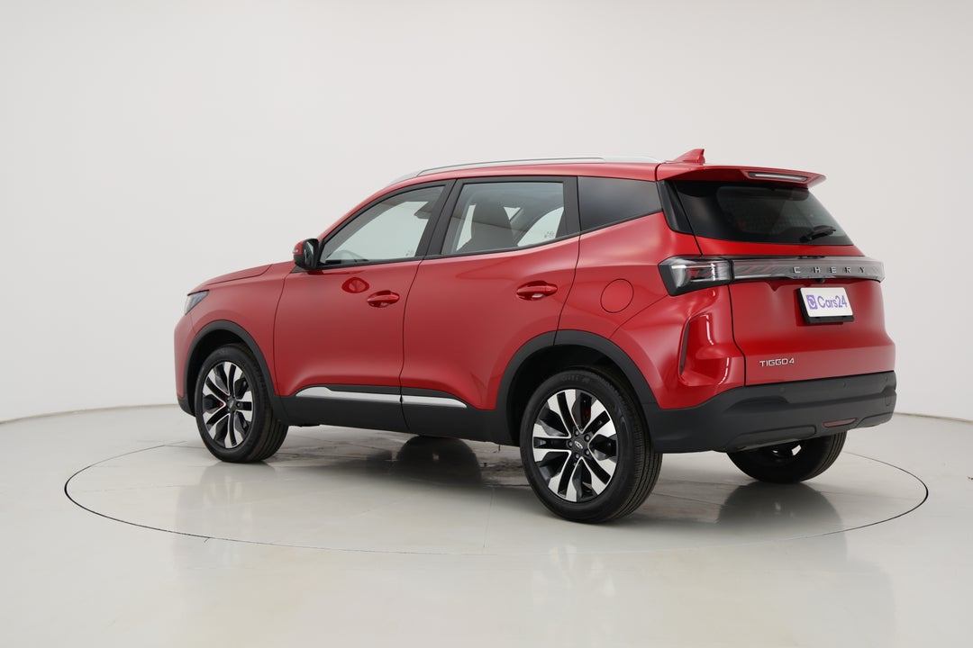 2025 Chery Tiggo 4 Pro Ultimate, Automatic, 4986 km, Left Back Diagonal (45- Degree) View