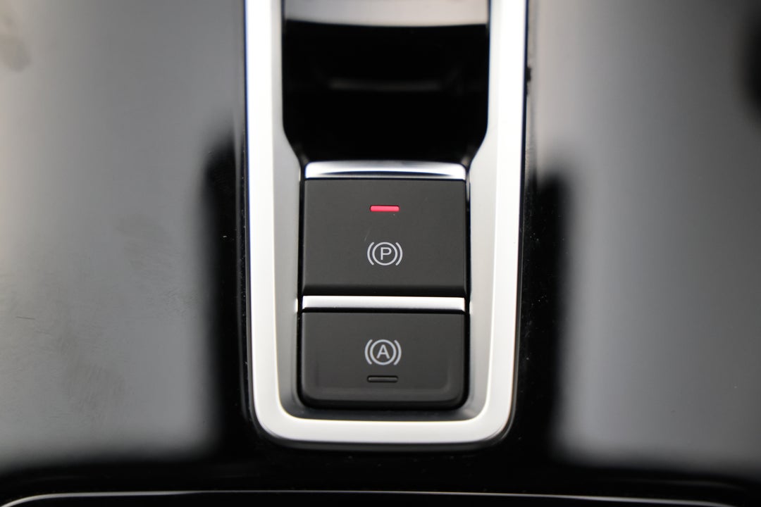 2025 Chery Tiggo 4 Pro Ultimate, Automatic, 4986 km, Handbrake