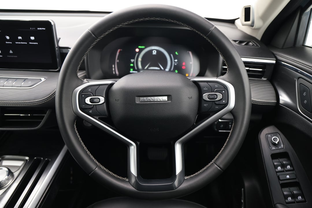 2023 GWM Haval Jolion Lux, Automatic, 35450 km, Steering Wheel Close-up