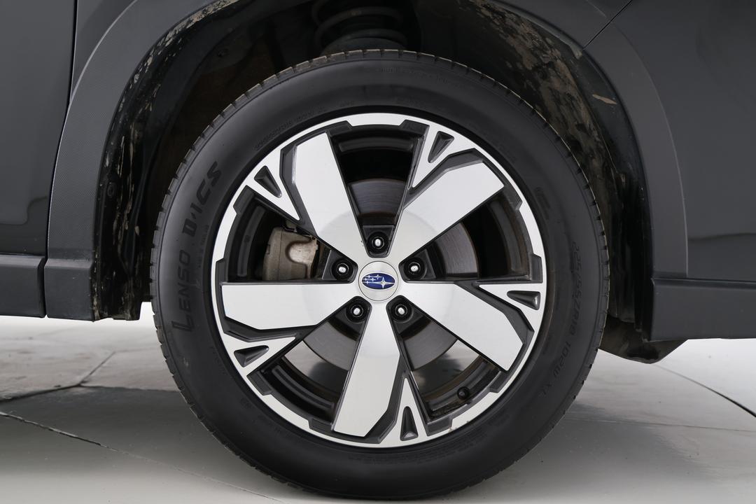 2019 Subaru Forester 2.5i-s (AWD), Automatic, 90818 km, Right Front Wheel