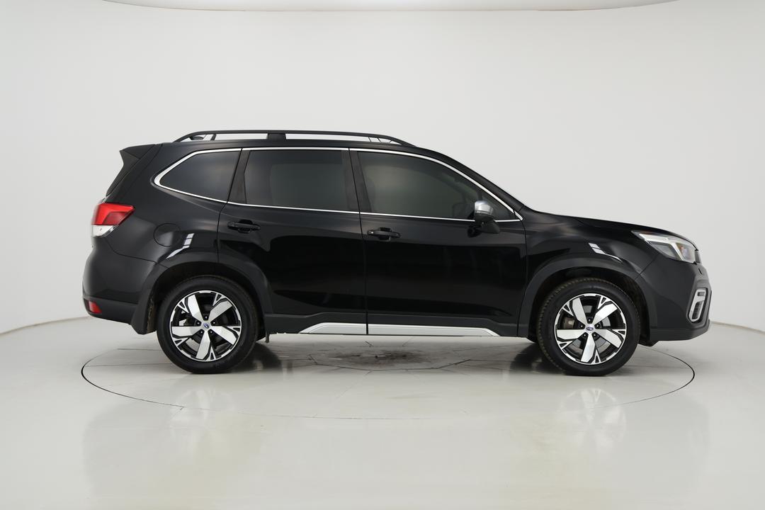 2019 Subaru Forester 2.5i-s (AWD), Automatic, 90818 km, Right Side View