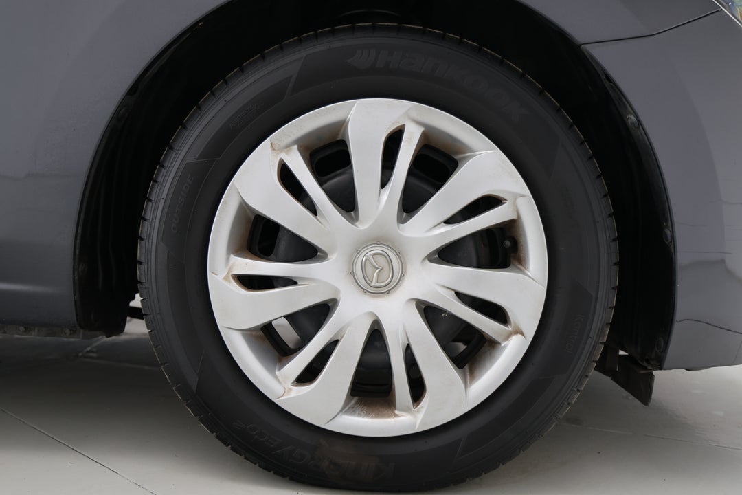 2017 Mazda 2 Neo, Automatic, 63064 km, Right Front Wheel