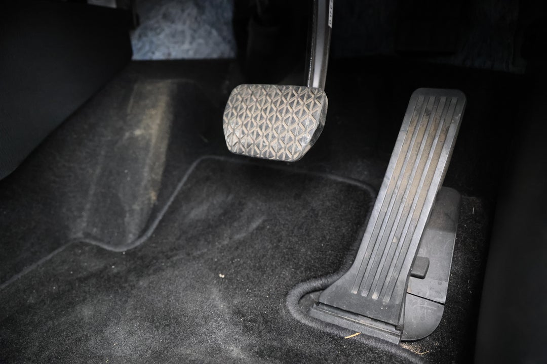 2017 Mazda 2 Neo, Automatic, 63064 km, Pedals and Footmat