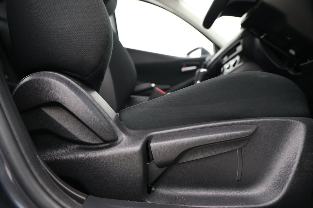 2017 Mazda 2 Neo, Automatic, 63064 km, Drivers Side Adjustment Panel