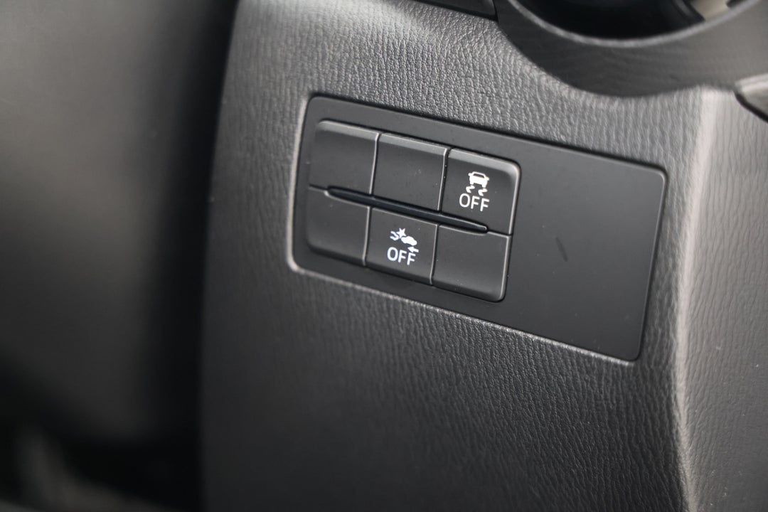 2017 Mazda 2 Neo, Automatic, 63064 km, Utility Switches/Buttons