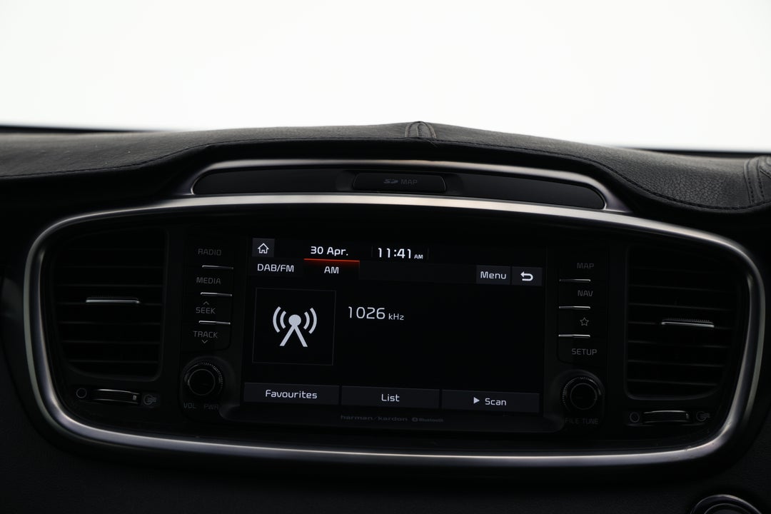 2017 Kia Sorento Gt-line (4x4), Automatic, 68831 km, Infotainment System