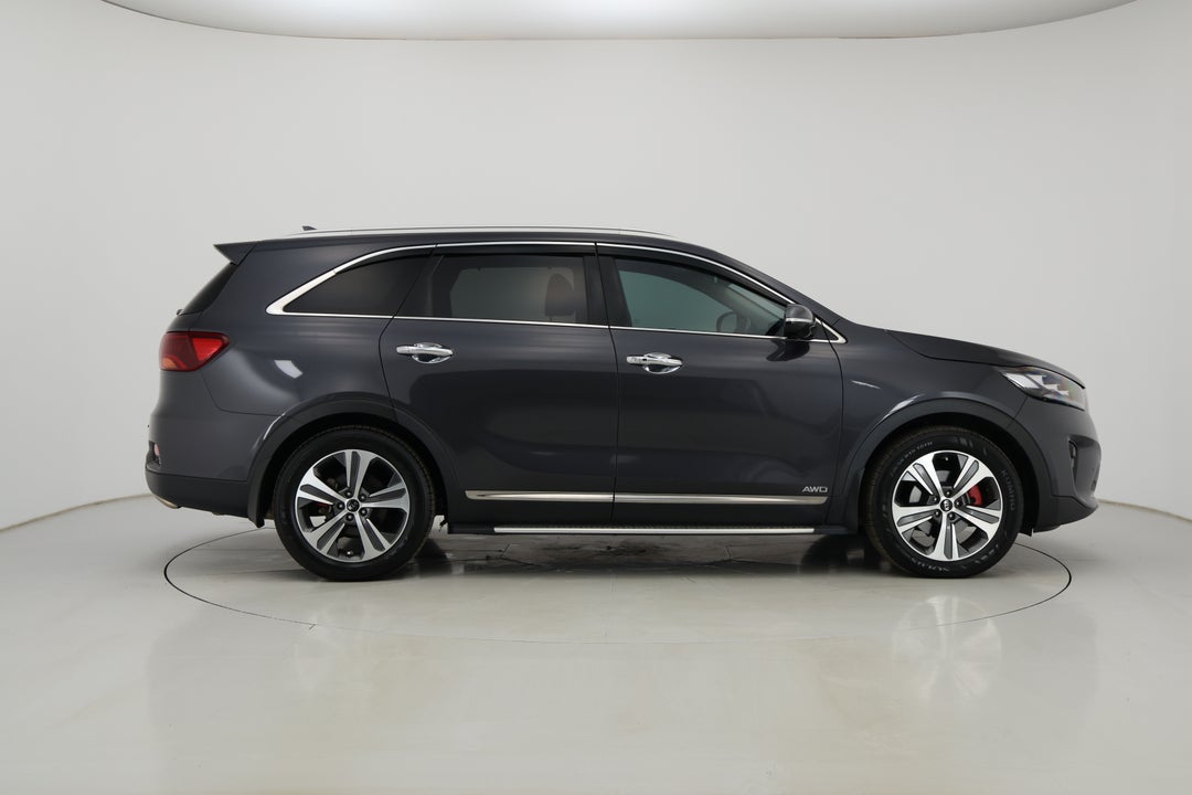 2017 Kia Sorento Gt-line (4x4), Automatic, 68831 km, Right Side View