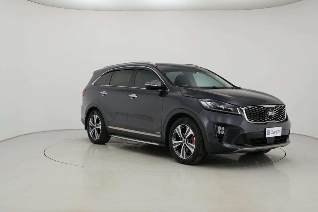 2017 Kia Sorento Gt-line (4x4), Automatic, 68831 km, Right Front Diagonal (45- Degree) View