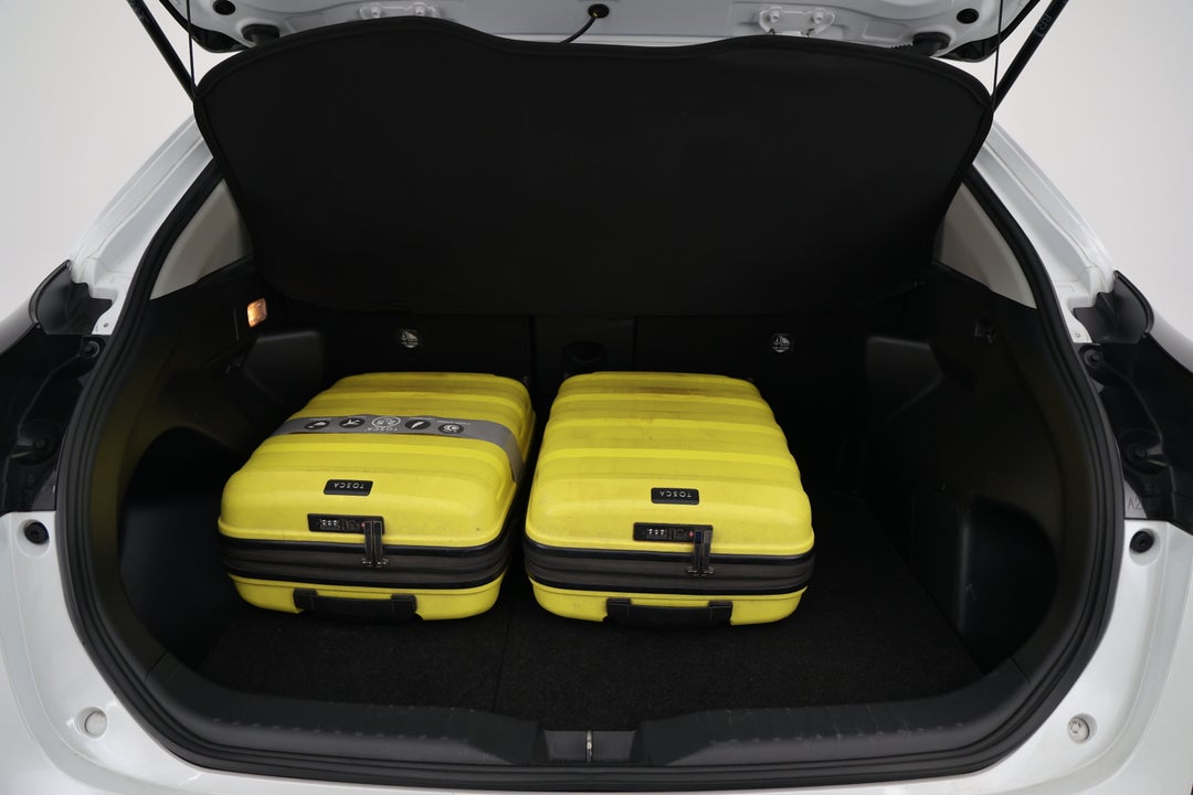 2023 Toyota Yaris Cross Gx Hybrid, Automatic, 56019 km, Boot Inside View with Luggage