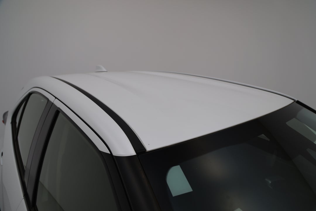 2023 Toyota Yaris Cross Gx Hybrid, Automatic, 56019 km, Roof/Sunroof View