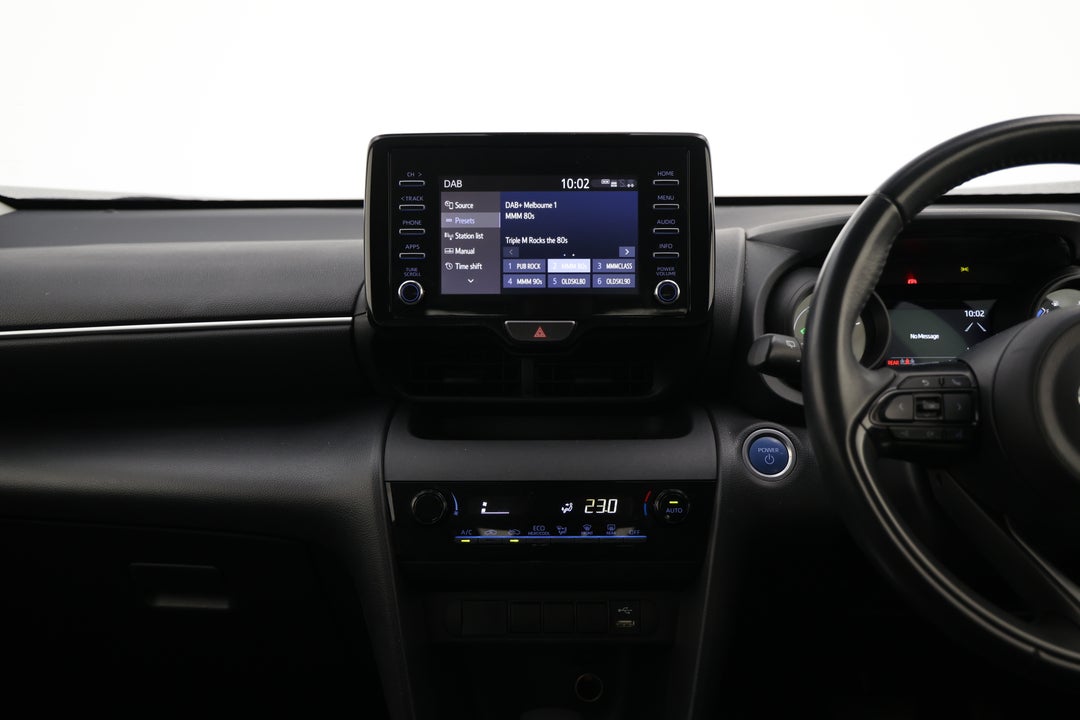 2023 Toyota Yaris Cross Gx Hybrid, Automatic, 56019 km, Center Console
