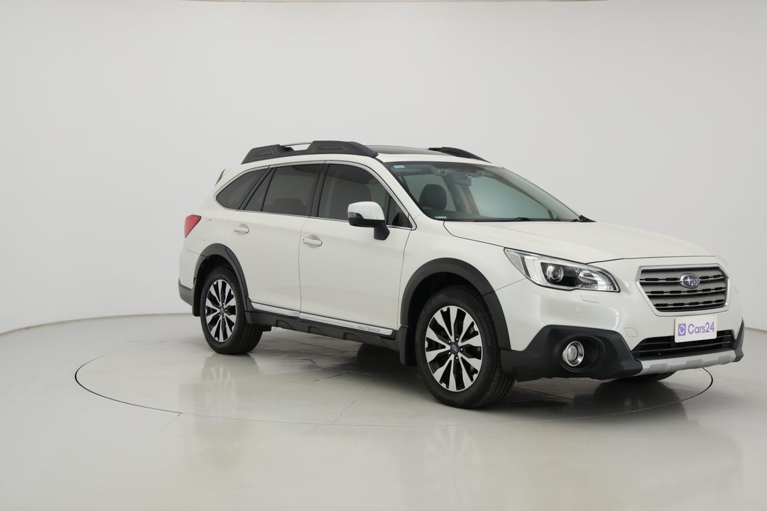 2015 Subaru Outback 3.6r Premium, Automatic, 148984 km, Right Front Diagonal (45- Degree) View