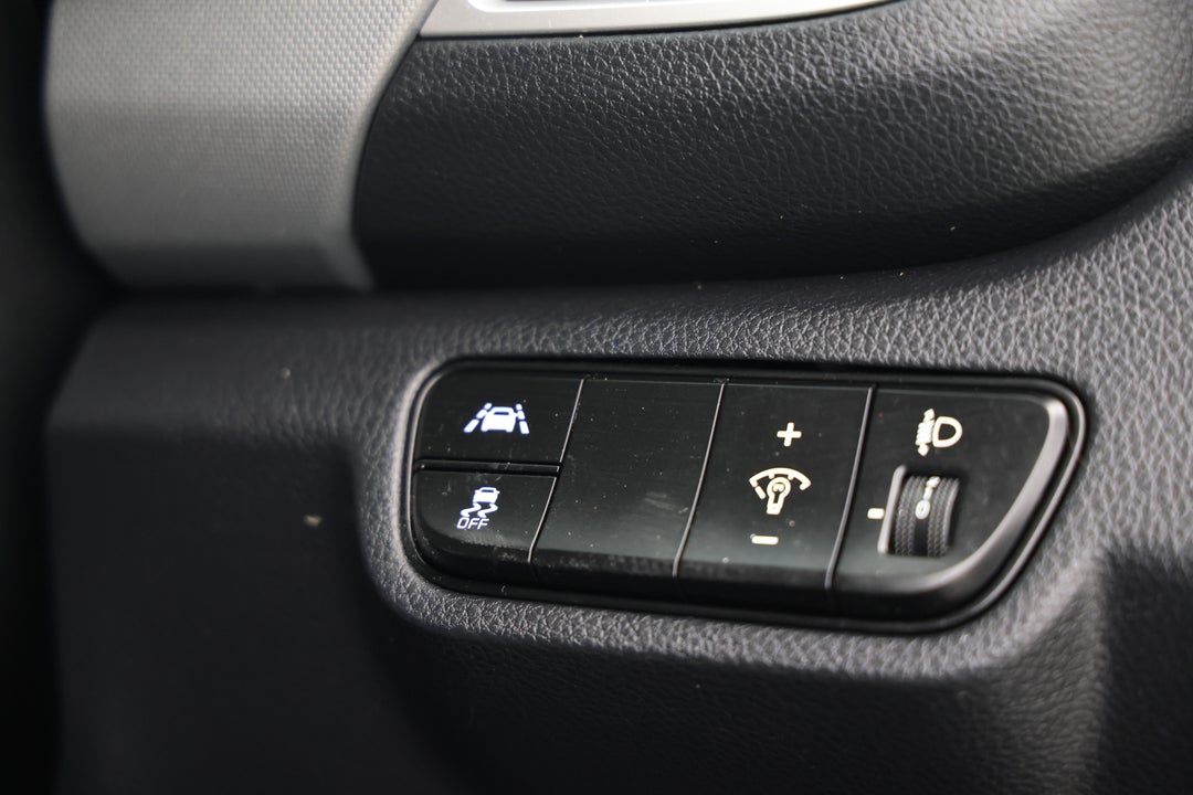 2019 Kia Seltos Sport+ (FWD), Automatic, 68292 km, Utility Switches/Buttons