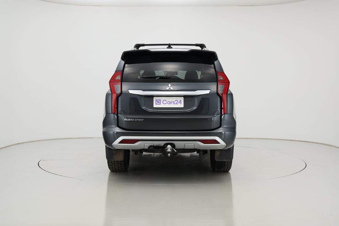 2022 Mitsubishi Pajero Sport Gls (4WD) 7 Seat, Automatic, 47046 km, Back/Rear View