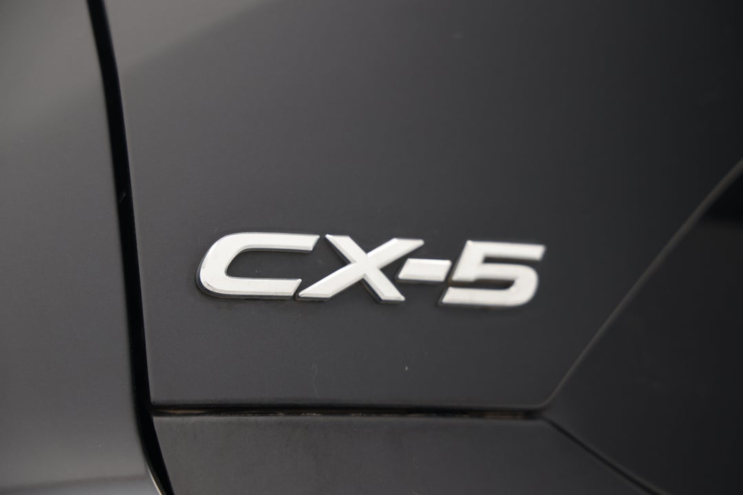 2017 Mazda CX-5 Maxx (4x2), Automatic, 121215 km, Badge (Boot Left Side)